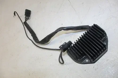 03 HARLEY-DAVIDSON V-ROD RECTIFIER VOLTAGE REGULATOR