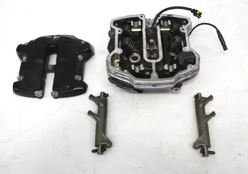 19-23 HARLEY DAVIDSON FLTRXS ROAD GLIDE 114CI M8 ENGINE REAR CYLINDER HEAD