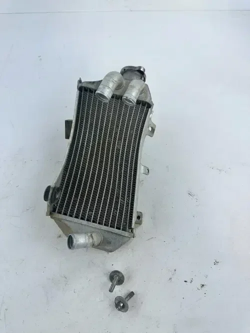 2017 HONDA CRF450R Stock Right Fill Side Radiator W/Cap TESTED