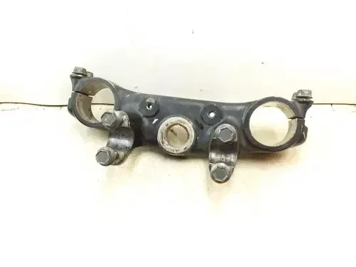 Honda 600 XR XR600-R Top Triple Clamp & Bolts 1985 1986 PA AP-258