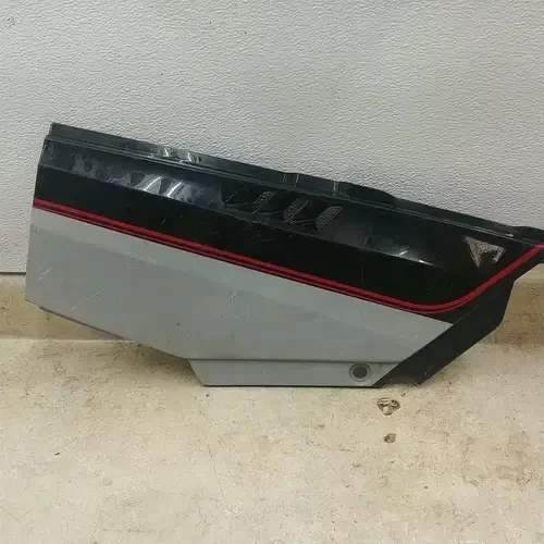 Kawasaki 750 ZX ZX750-F Used Right Side Cover 1987 ANX A-1583