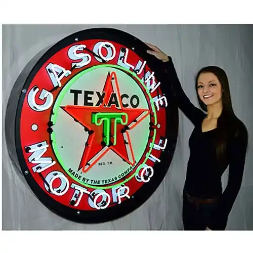 Neonetics Texaco Motor Oil 36″ Neon Sign in Metal Can – 9TXOIL