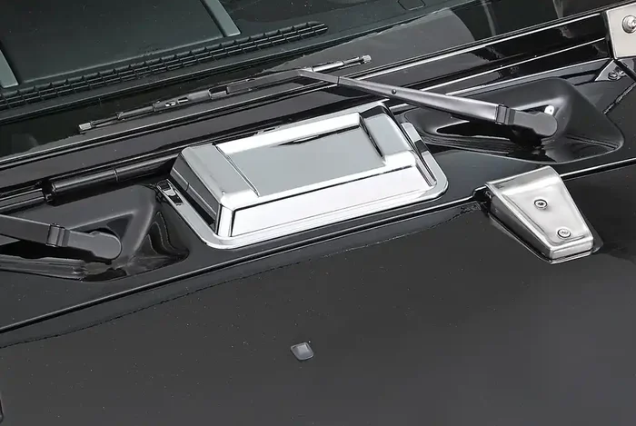 Rugged Ridge Line Hood Scoop for 98-18 Jeep Wrangler TJ & JK in Chrome for 98-18 Jeep Wrangler TJ & JK