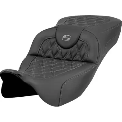 Saddlemen 2008-2009 Harley-Davidson Road Glide EFI FLTR Roadsofa Extended Reach Seat – Lattice Stitch – Gray Stitch – without Backrest – FL ‘08-‘23