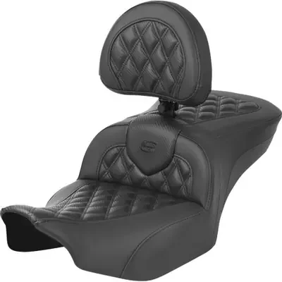 Saddlemen 2023-2024 Harley-Davidson CVO Road Glide Custom FLTRXSE RoadSofa Seat – with Backrest – Carbon Fiber – Lattice Stitch – FLTR/FLHX ‘23-‘24