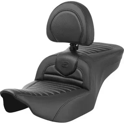 Saddlemen 2023-2024 Harley-Davidson CVO Street Glide FLHXSE Roadsofa Seat Black Carbon Fiber / Tuck-n-Roll / Perforated