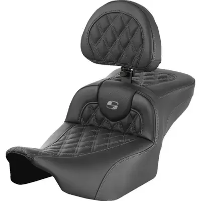 Saddlemen 2024 Harley-Davidson CVO Road Glide ST FLTRXSTSE Roadsofa Extended Reach Seat – with Backrest – Lattice Stitch – Gray Stitch – FLTR/FLHX ‘23-‘24