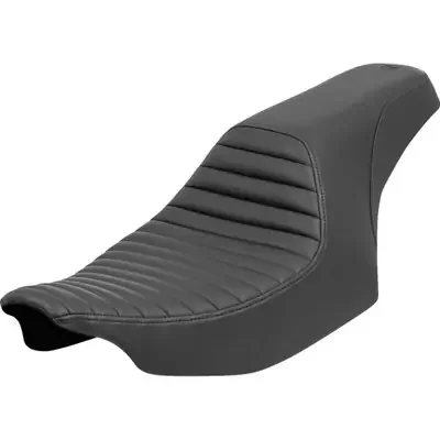 Saddlemen 2024 Harley-Davidson Road Glide Custom FLTRX Seat – Profiler – Tuck-n-Roll – FLT/FLH ‘23-‘24