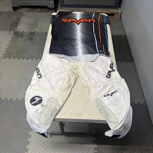 Seven Mx Rival Gear
